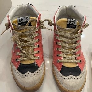 Authentic Golden Goose unique salmon mid stars size 39 EUC.